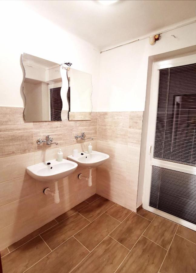 Diamond House Apartment Брезно Екстериор снимка